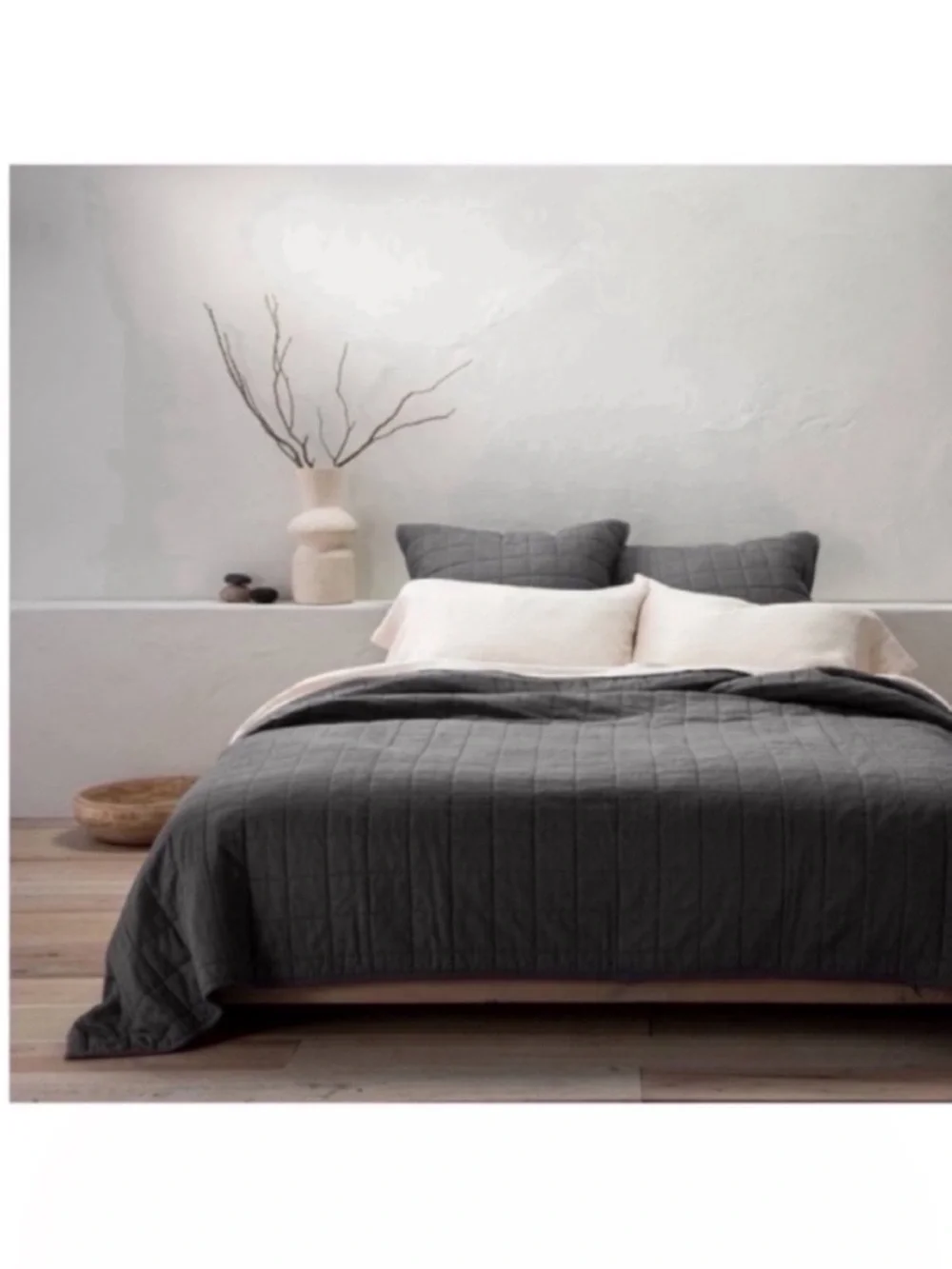 NWT King Heavyweight Linen Blend Quilt Dark Gray - Casaluna